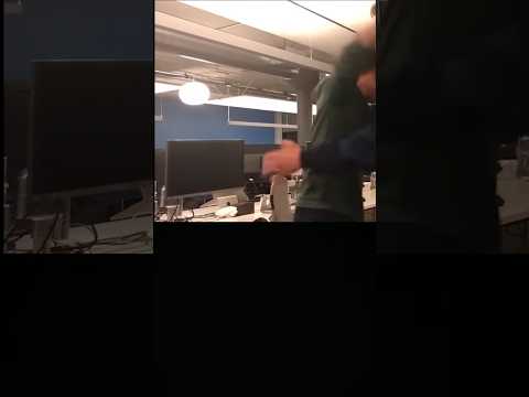 Look to whom he huged #shorts #trending #viral #ytshorts #elonmusk @ElonMusk-FanZone @MrBeast #viral