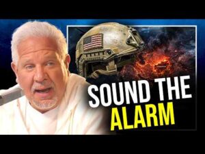 Former Navy SEAL Jack Carr on His New Book, The Iran War & US Military Strategy | NEW INTERVIEW