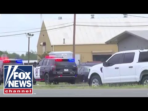 NEW: Texas shooting suspect dead after standoff, authorities say