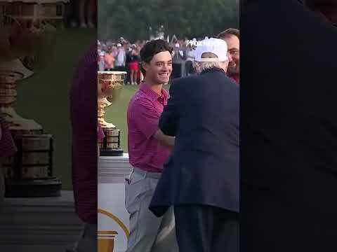 Trump greets Team USA after Presidents Cup victory #shorts #news #foxnews #us
